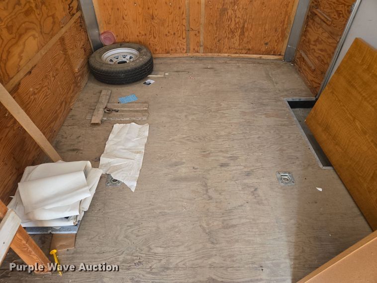 image for item FB9368 2005 Mirage Trailer enclosed cargo trailer