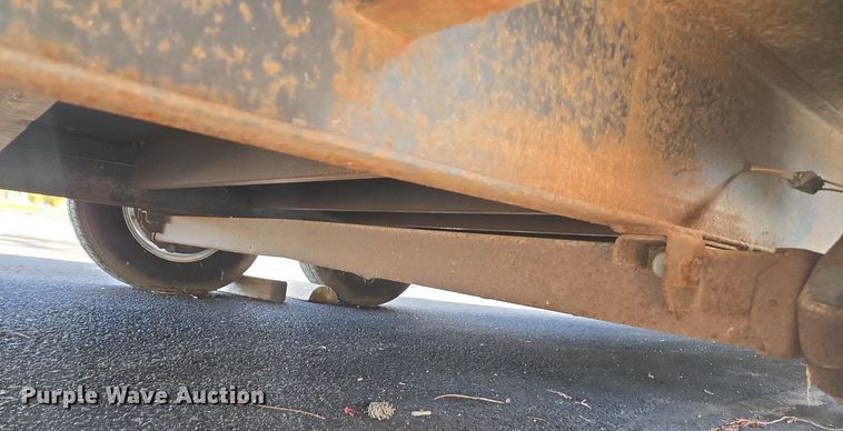 image for item FB9368 2005 Mirage Trailer enclosed cargo trailer