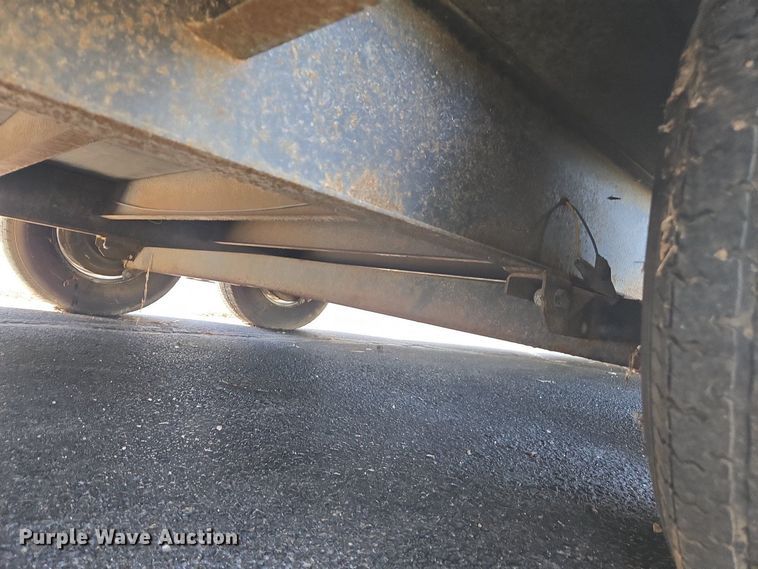 image for item FB9368 2005 Mirage Trailer enclosed cargo trailer