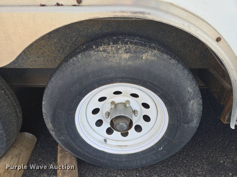 image for item FB9368 2005 Mirage Trailer enclosed cargo trailer