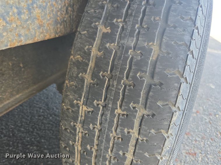 image for item FB9368 2005 Mirage Trailer enclosed cargo trailer