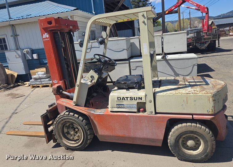 image for item FB9370 Datsun 6000 forklift