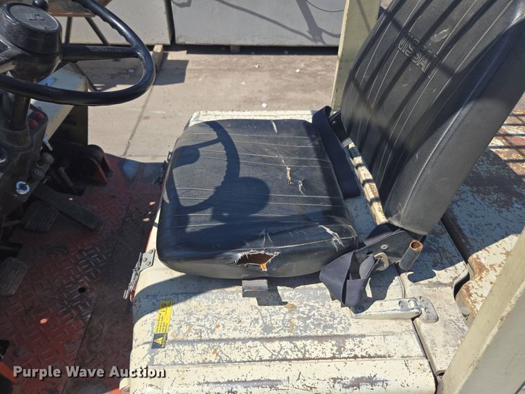 image for item FB9370 Datsun 6000 forklift