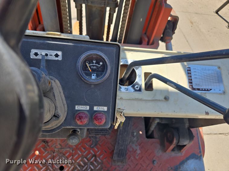 image for item FB9370 Datsun 6000 forklift