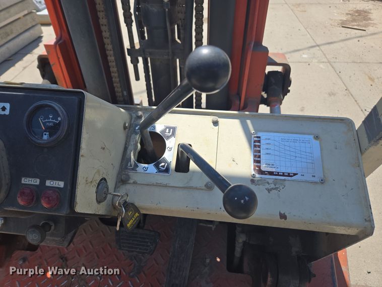 image for item FB9370 Datsun 6000 forklift