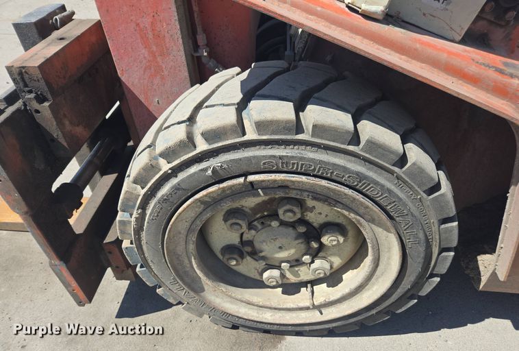 image for item FB9370 Datsun 6000 forklift