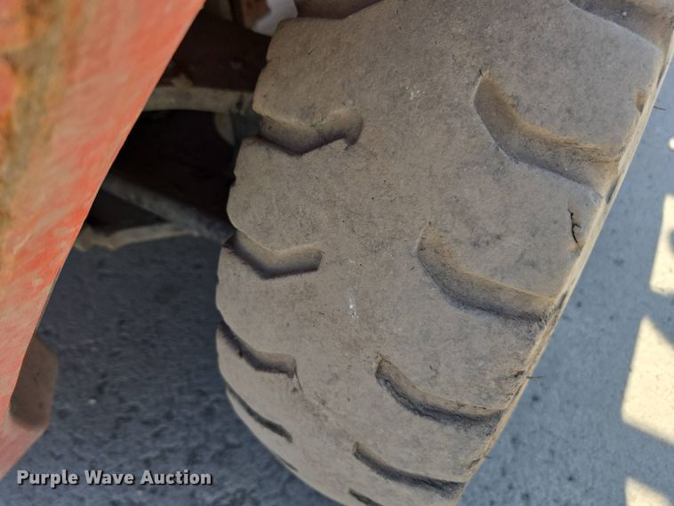 image for item FB9370 Datsun 6000 forklift