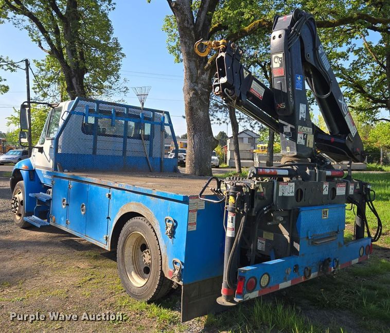 image for item FB9371 2009 International 4300 crane truck