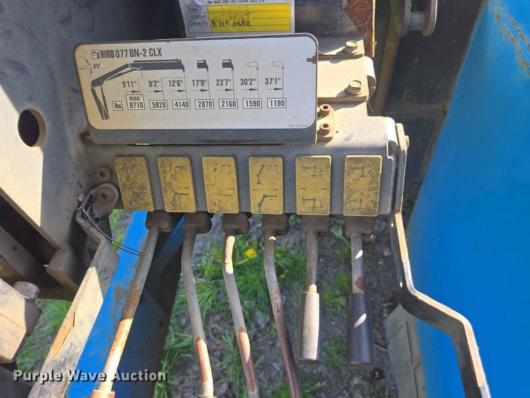 image for item FB9371 2009 International 4300 crane truck