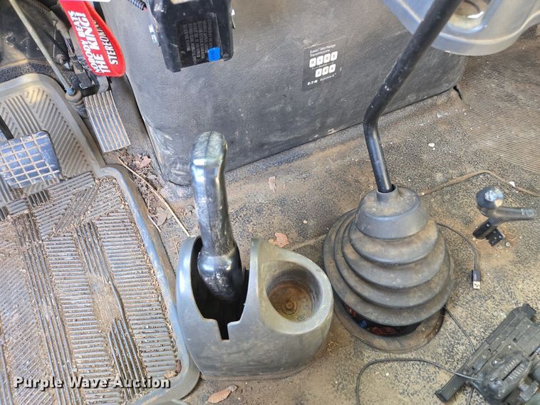 image for item FB9371 2009 International 4300 crane truck