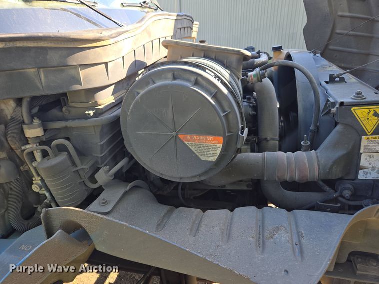 image for item FB9371 2009 International 4300 crane truck