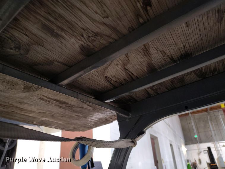 image for item IP9543 2015 Toyota 8FGU25 forklift