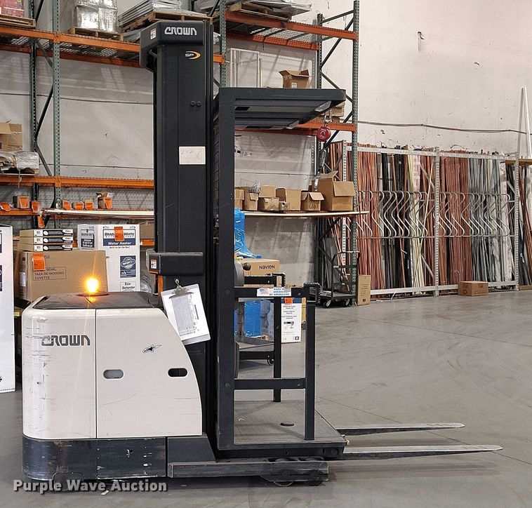 image for item IP9545 2015 Crown SP3520-30 order picker