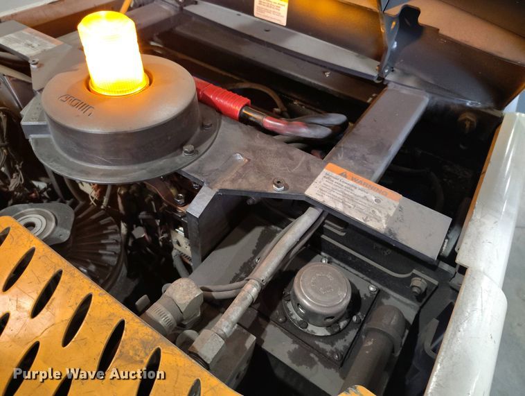 image for item IP9546 2017 Crown SP3520-30 order picker