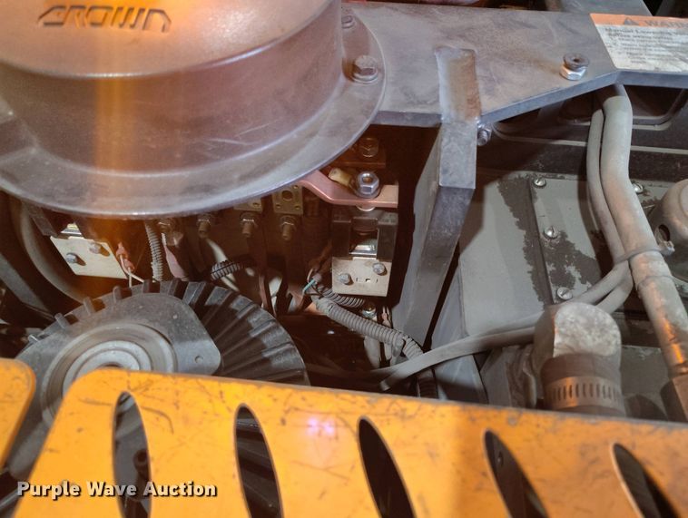 image for item IP9546 2017 Crown SP3520-30 order picker