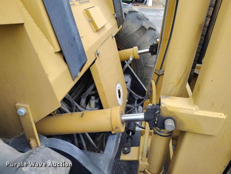 image for item IP9548 2015 Harlo HP8500 forklift