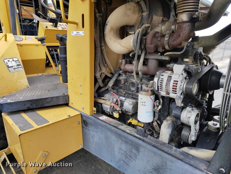 image for item IP9548 2015 Harlo HP8500 forklift