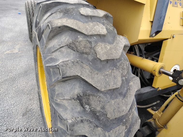 image for item IP9548 2015 Harlo HP8500 forklift