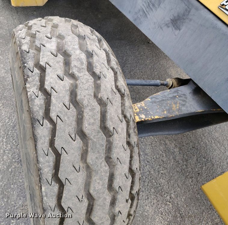 image for item IP9548 2015 Harlo HP8500 forklift