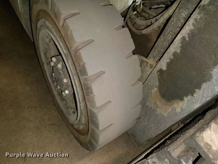 image for item IP9560 UniCarriers PF50 forklift