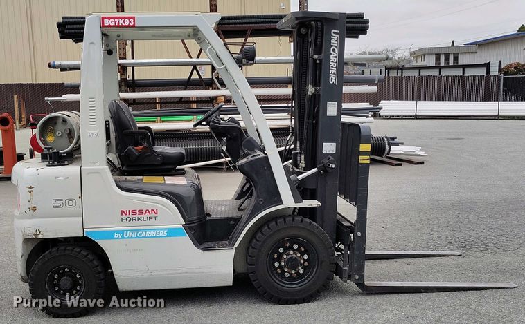 image for item IP9561 2015 UniCarriers PF50 forklift