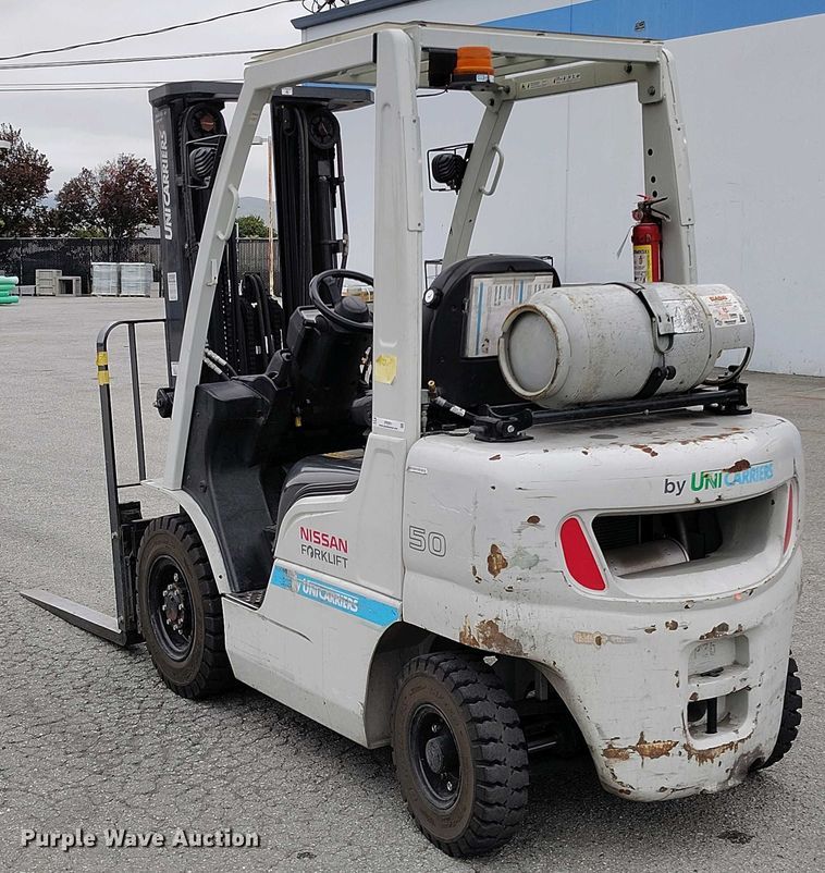 image for item IP9561 2015 UniCarriers PF50 forklift