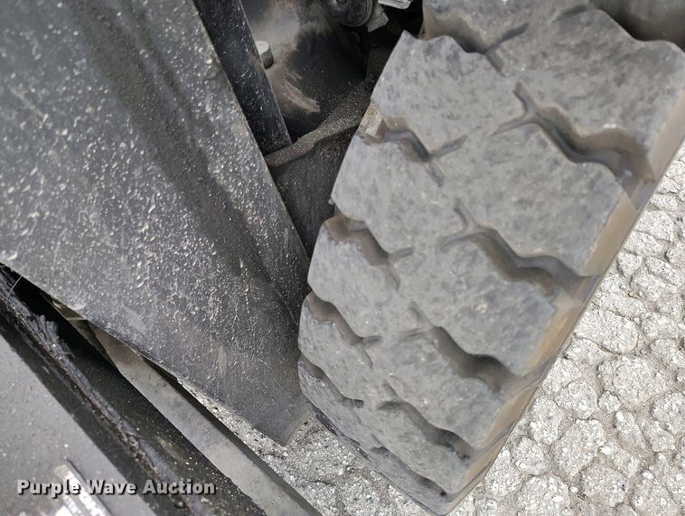 image for item IP9561 2015 UniCarriers PF50 forklift