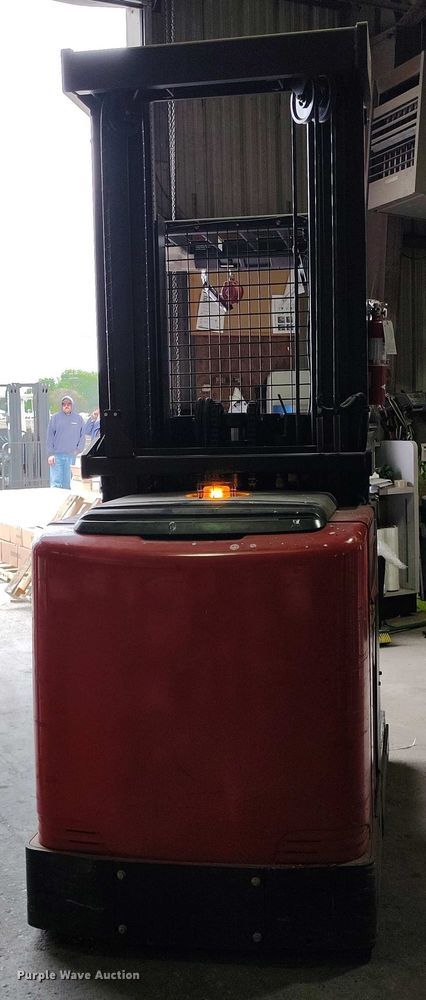 image for item IP9562 Raymond 540-OPC30TT order picker