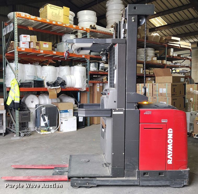 image for item IP9562 Raymond 540-OPC30TT order picker