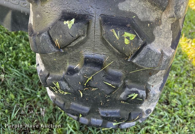 image for item ND9711 2011 Kawasaki Teryx 750 LE utility vehicle