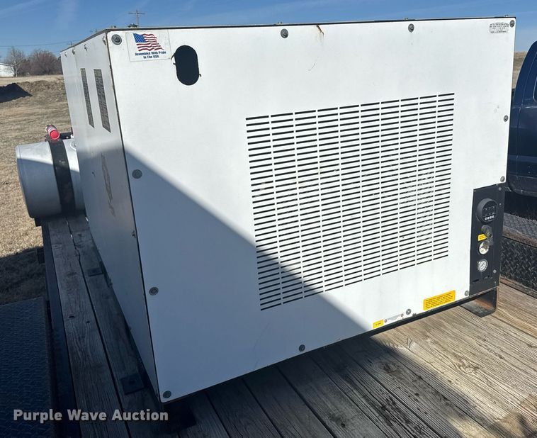 image for item NN9695 2021 Compressed Air Systems RS185 air compressor with 2003 Load Trail equipment trailer