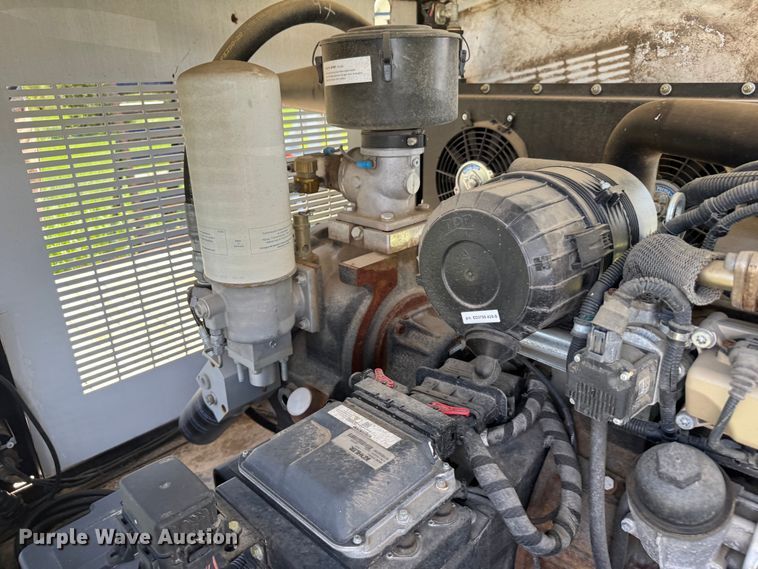 image for item NN9695 2021 Compressed Air Systems RS185 air compressor with 2003 Load Trail equipment trailer