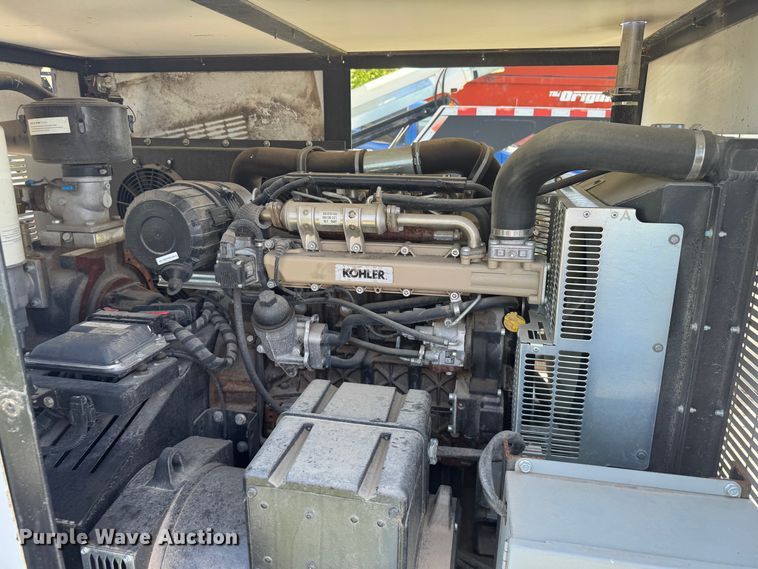 image for item NN9695 2021 Compressed Air Systems RS185 air compressor with 2003 Load Trail equipment trailer