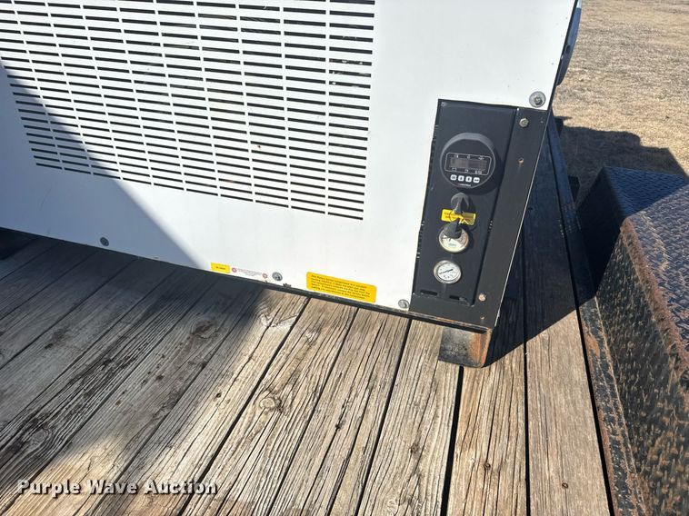 image for item NN9695 2021 Compressed Air Systems RS185 air compressor with 2003 Load Trail equipment trailer