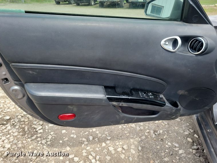 image for item NV9766 2007 Nissan 350Z convertible