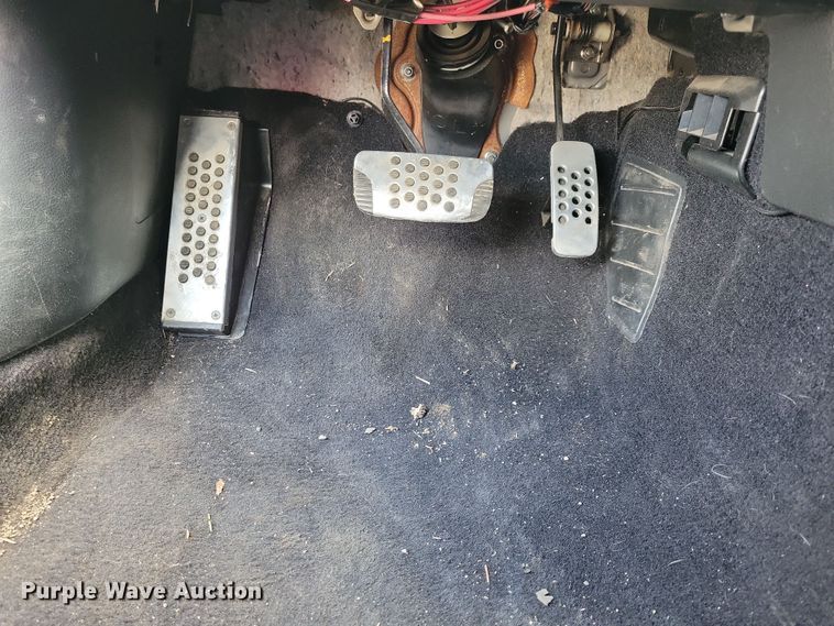 image for item NV9766 2007 Nissan 350Z convertible