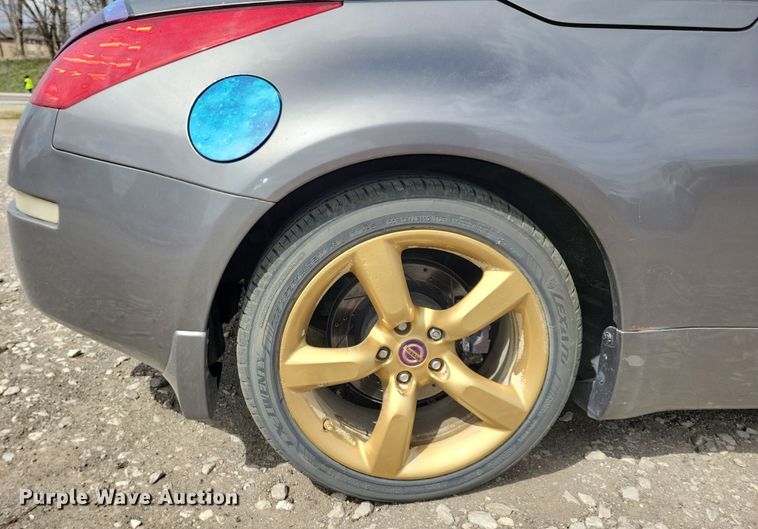 image for item NV9766 2007 Nissan 350Z convertible