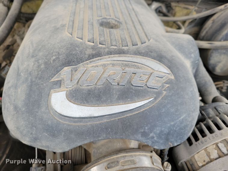 image for item NV9767 2002 Chevrolet Silverado 1500 Ext. Cab pickup truck