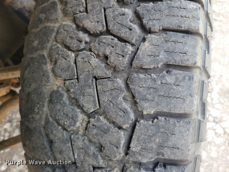 image for item NV9767 2002 Chevrolet Silverado 1500 Ext. Cab pickup truck