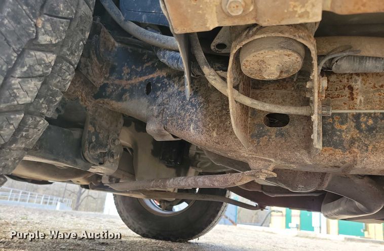 image for item NV9771 2003 Chevrolet Silverado 1500 pickup truck