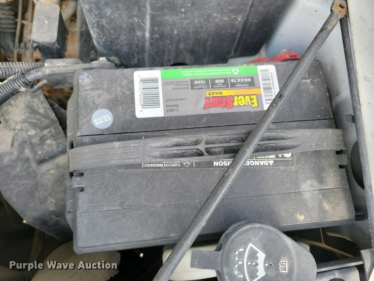 image for item NV9771 2003 Chevrolet Silverado 1500 pickup truck