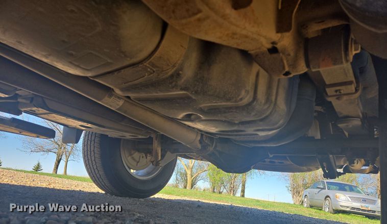 image for item NV9821 2021 Chevrolet Silverado 1500 LT Crew Cab pickup truck