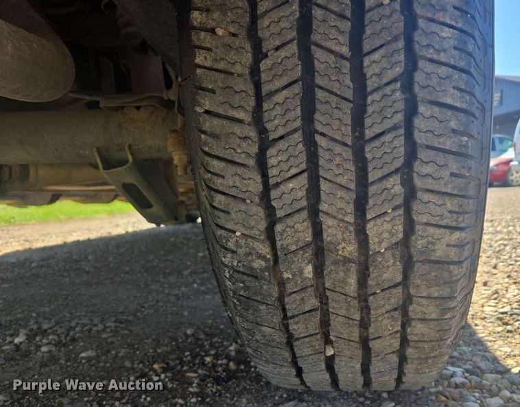 image for item NV9821 2021 Chevrolet Silverado 1500 LT Crew Cab pickup truck