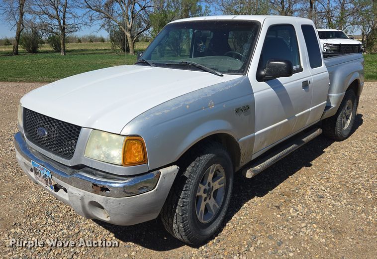 image for item NV9822 2003 Ford Ranger SuperCab pickup truck