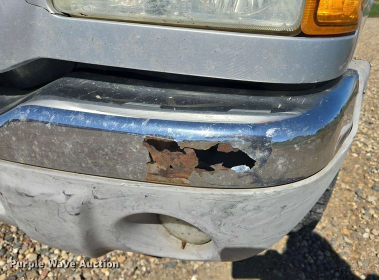 image for item NV9822 2003 Ford Ranger SuperCab pickup truck