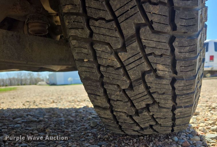 image for item NV9822 2003 Ford Ranger SuperCab pickup truck