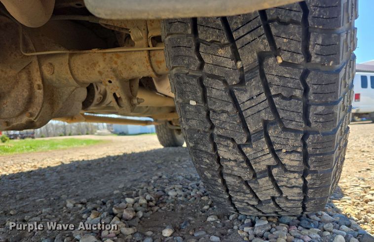 image for item NV9822 2003 Ford Ranger SuperCab pickup truck