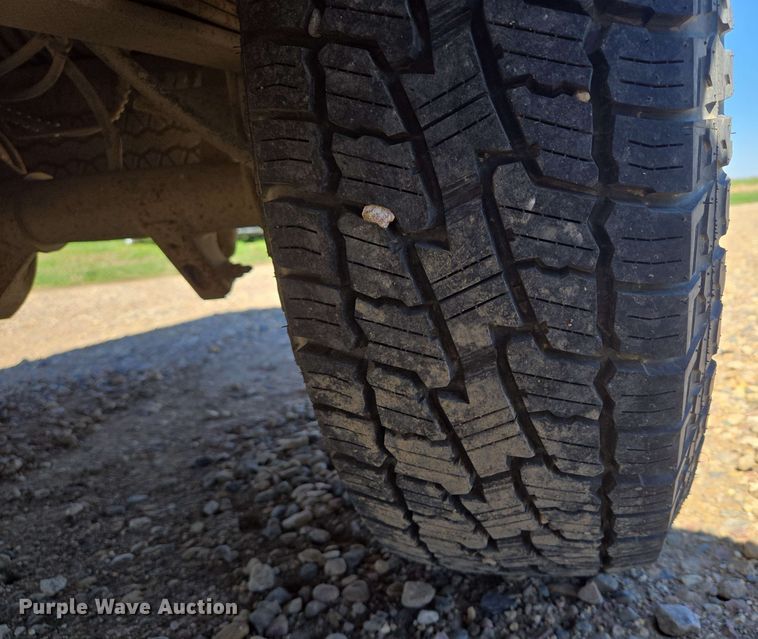 image for item NV9822 2003 Ford Ranger SuperCab pickup truck