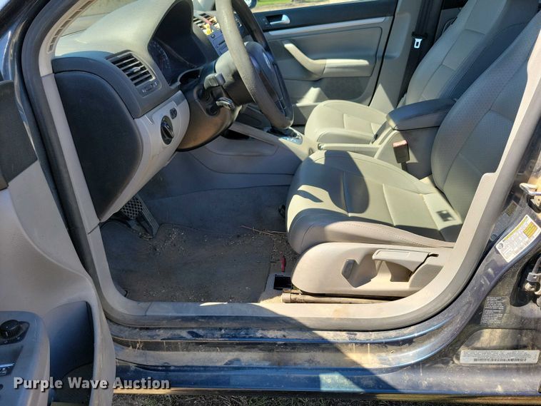 image for item NV9828 2006 Volkswagen Jetta TDI 