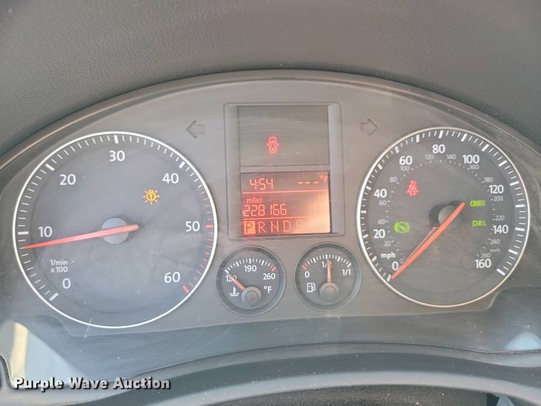 image for item NV9828 2006 Volkswagen Jetta TDI 